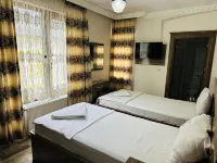 แวน ทอปรัค โรงแรม โรงแรมในแวน