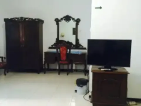 Arumbai Hotel Hotels in Biak