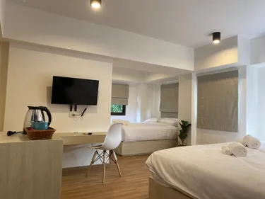 รูปภาพของแซฟฟรอน ฮิล มีนบุรี