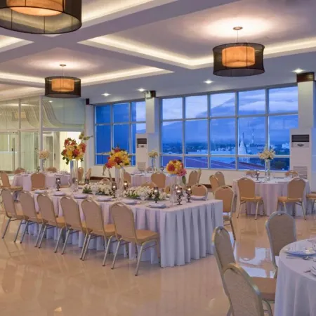 Hotel St. Ellis