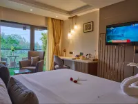 Borail View Regency 카차 호텔