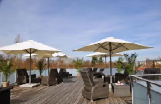 拜羅伊特首先入住公寓式酒店