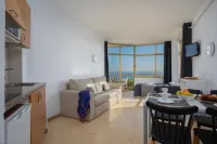 AR Bolero Park - Condos