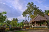 Hakiki Inn Bungalows - parkir