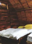 Glamping di Gunung Bangku