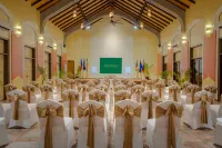 콤산 캄폿 리조트