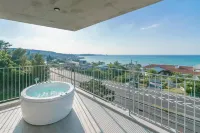 โรงแรมโอกินาวา แพลซ็องท์ วิลล่า - อ่างจากุชชี่