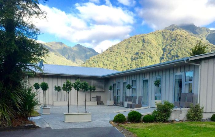 Franz Josef Oasis Hotel