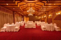 Aura Resort & Spa - Breakfast