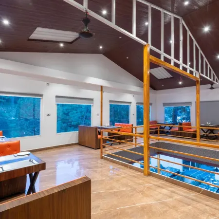 Dls Nature Trinket Resort - Dalhousie with Swimming Pool