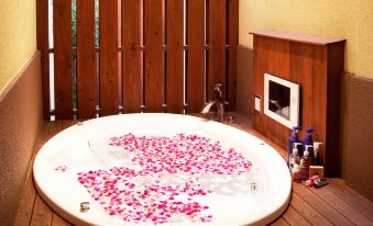 Hotel & Spa Lotus (Adult Only)