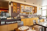 Hotel la Baia - breakfast