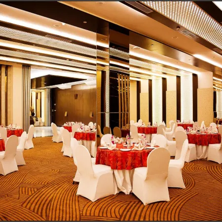 Radisson Lucknow City Center