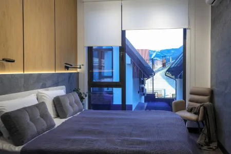 Chalet by Provence (Шале Прованс) Отели рядом с достопримечательностью «Курорт Красная Поляна»