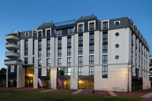Moxy Paris Clamart Hotels in Clamart