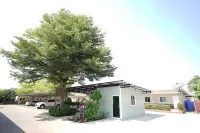 Baan Sabuy Jung Hotels in Aranyaprathet