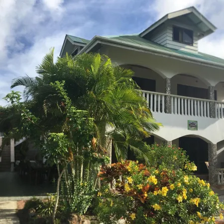 Linsen Self Catering Apartments