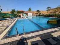 Shrubbery Palms Resort