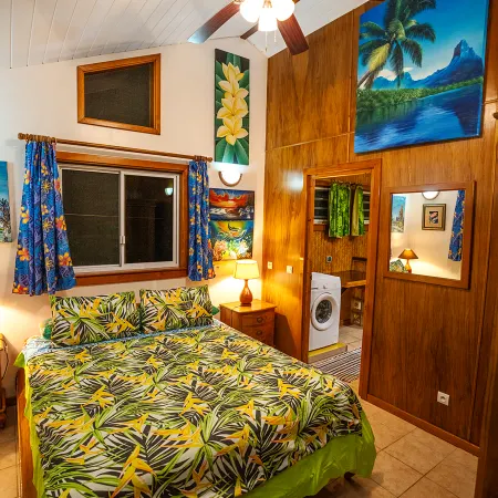 Marks Place Moorea