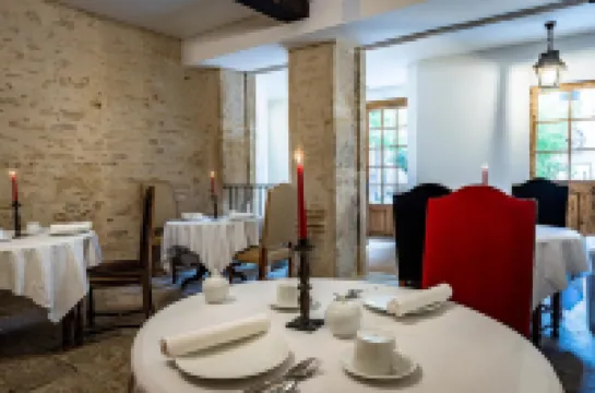 Les Remparts Hôtels et Demeures Historiques