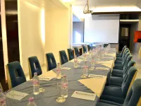 Hotel Park Residency Hotels near NIFT