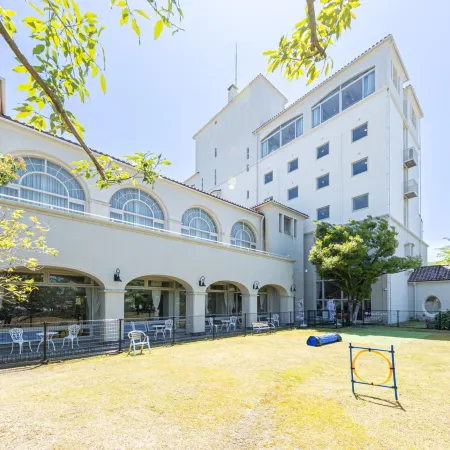 Garden Hotel Hanayo