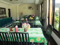Hotel Ronggolawe Hotels in Cepu