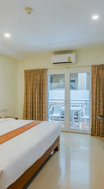 ห้องสุพีเรียร์พร้อมเตียงใหญ่