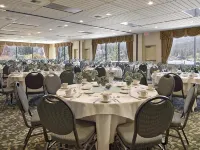 Red Lion Hotel Templin's on the River Hotels in Post Falls