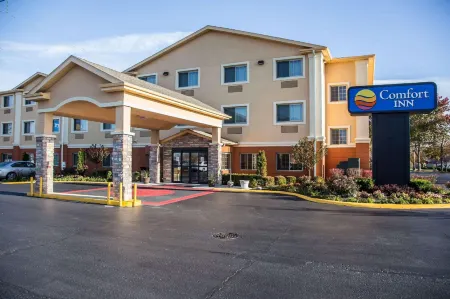 MainStay Suites Joliet I-55 Отели рядом с достопримечательностью «Университет Сейнт Франсис»