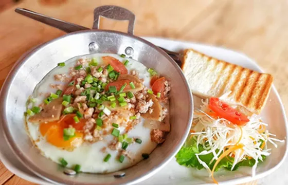 รูปภาพของบ้านเพื่อน โฮเทล&พลูวิลล่า