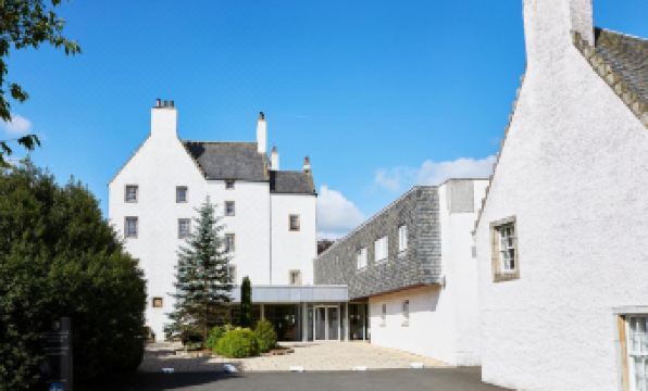 Macdonald Houstoun House