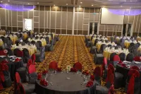 Grand Riverview Hotel - breakfast