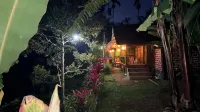 Tetebatu Cabin Hut - 3 estrellas