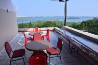 Majestic LAKEVIEW - 2 estrellas