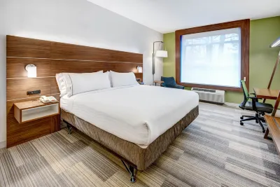 Holiday Inn Express & Suites Woodbridge Hôtels à : township de Woodbridge