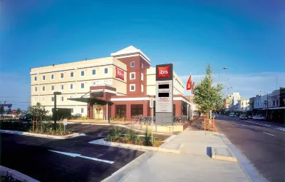 Ibis Newcastle Hotels in Merewether