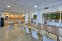 City Express by Marriott Manzanillo