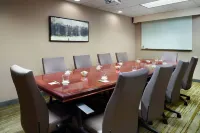 Courtyard Macon Hotels in Bibb County