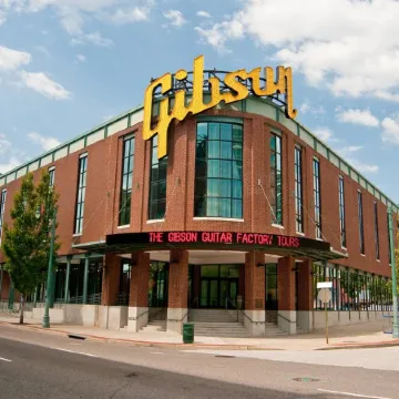 Courtyard Memphis Downtown