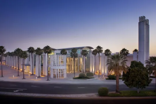 สปริงฮิลล์สวีทส์ บายแมริออท สนามบินออนแทรีโอ/แรนโชคูคามองกา