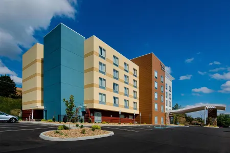 Fairfield Inn & Suites Abingdon Отели в г. Абингдон