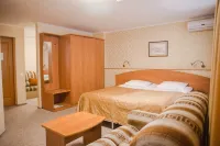 Dubrava Hotel 住宿飯店