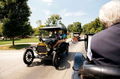 ホテル周辺 コートヤード バイ マリオット デトロイト ディアボーンの写真