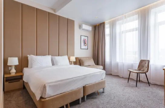 Kinney Sea View Hotel ゴールデンブリッジ周辺のホテル