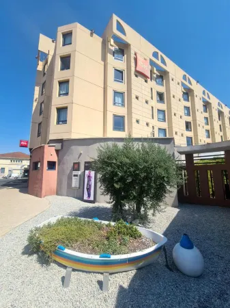 Ibis Marseille Centre Gare Saint-Charles Отели в г. Буше-дю-Рон