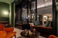 Hotel Heritage