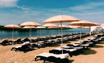 Otkrytyi Termalnyi Bassein