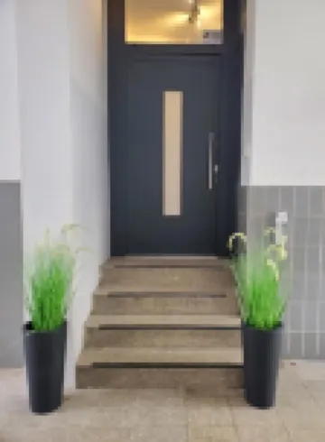 GuestHouse Köhn51, Zentral Gelegene, Stilvoll Eingerichtete Zimmer Mit Eigener Teeküche