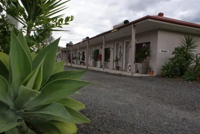 Riverside Motel Hotel in zona Jimmy's Beach
